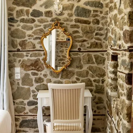 Hotel Kanalia *