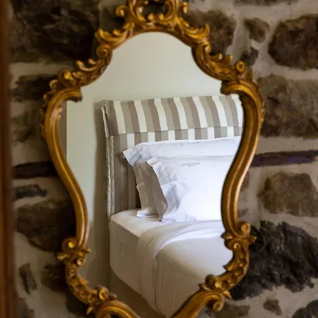 Kanalia Hotel *