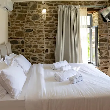 Hotel Kanalia *