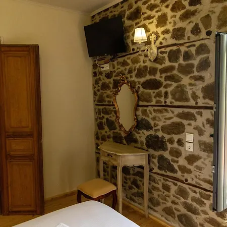 Hotel Kanalia *