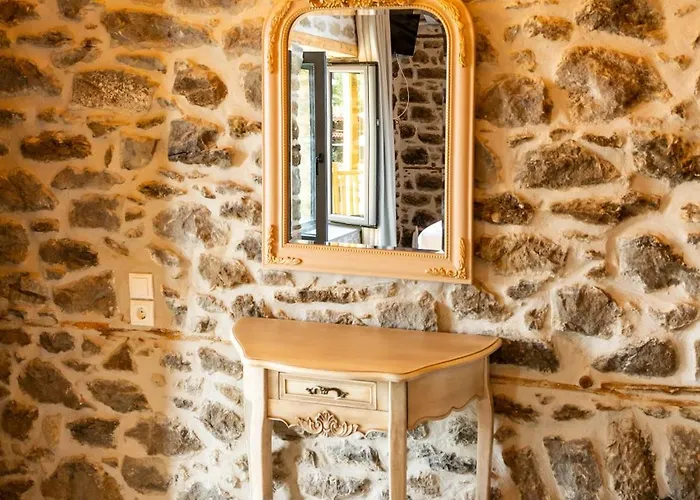 Kanalia Ξενοδοχείο *